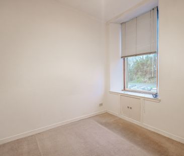 Flat 1 - Photo 2