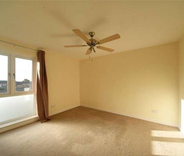 Chestnut Way, Raf Lakenheath, Brandon, Suffolk, IP27 - Photo 3