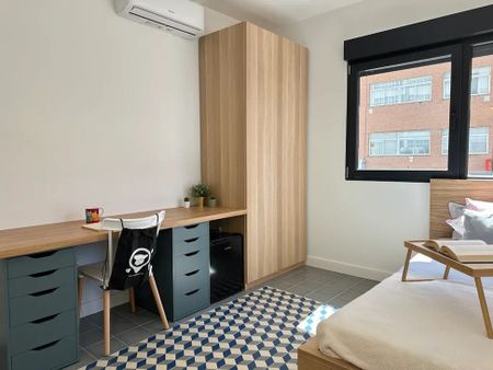 Calle Albasánz, Madrid, Community of Madrid 28037 - Photo 3