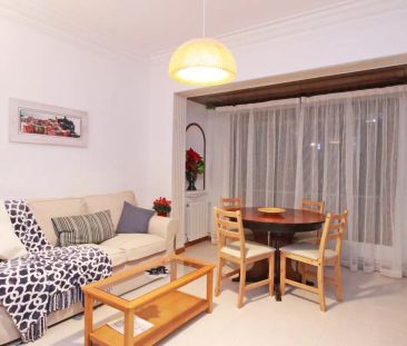 Single Bed in Rooms for rent in 3-bedroom apartment in Eixample clo... - Photo 2