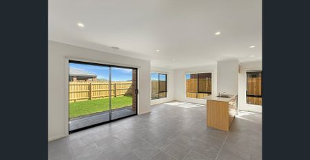 9 Flava Road, Wallan, Vic 3756 - Photo 5