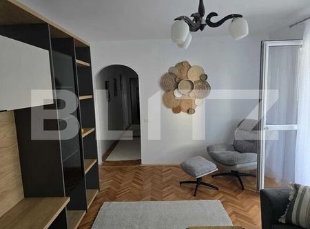 Apartament cu 3 camere, semidecomandat, 62 mp, Gheorgheni zona Hermes - Photo 4