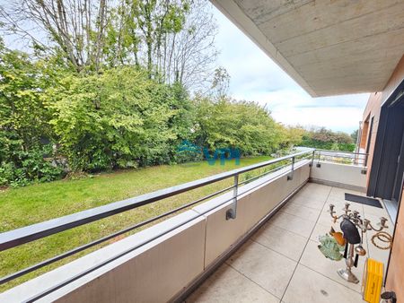 Luminous 3 room terrace in Corsier - Photo 3