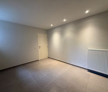 Prachtige appartement met tuin - Photo 1