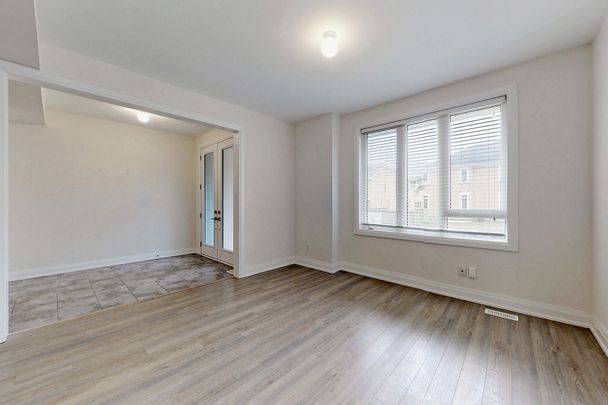 For Lease - 47 Sparks Street, Aurora, Ontario - Photo 1