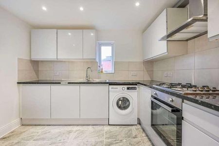 Myddleton Road, Bounds Green, N22 - Photo 3