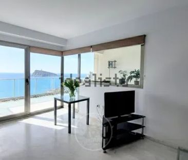 Alquiler de piso en Calle de Viena - Photo 3