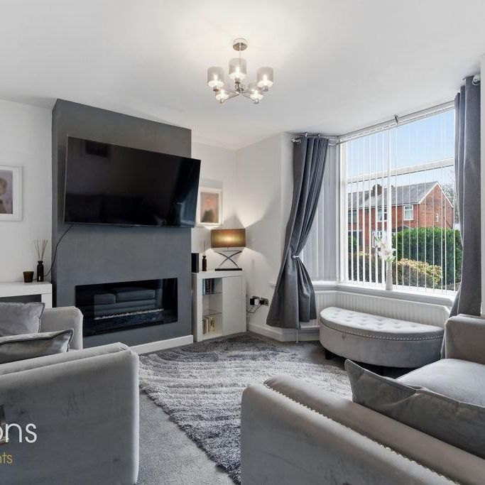 3 bedroom semi-detached house to rent - Photo 1