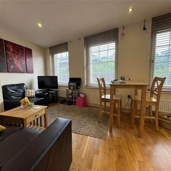 Queens Road, Reading, Berkshire, RG1 - Photo 1