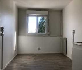 Location : Appartement 3 pièces 61 m2 – VALENTIGNEY - Photo 4