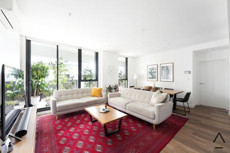 Modern & Peaceful Apartment in the Heart of Liverpool CBD - Photo 4
