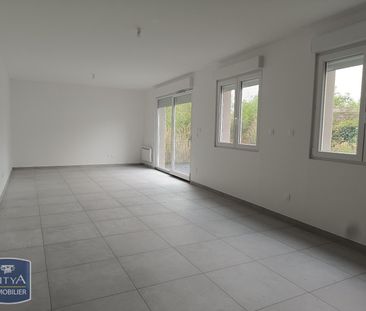 Location Maison 4 pièces 89m² MEURCHIN 62410 - Photo 2