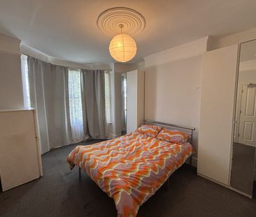 Room in a Shared House, Furness Road, NW10 - Photo 6