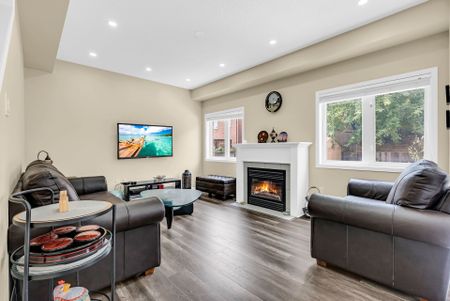 For Lease - 11 Maddybeth Crescent, Brampton, Ontario - Photo 3