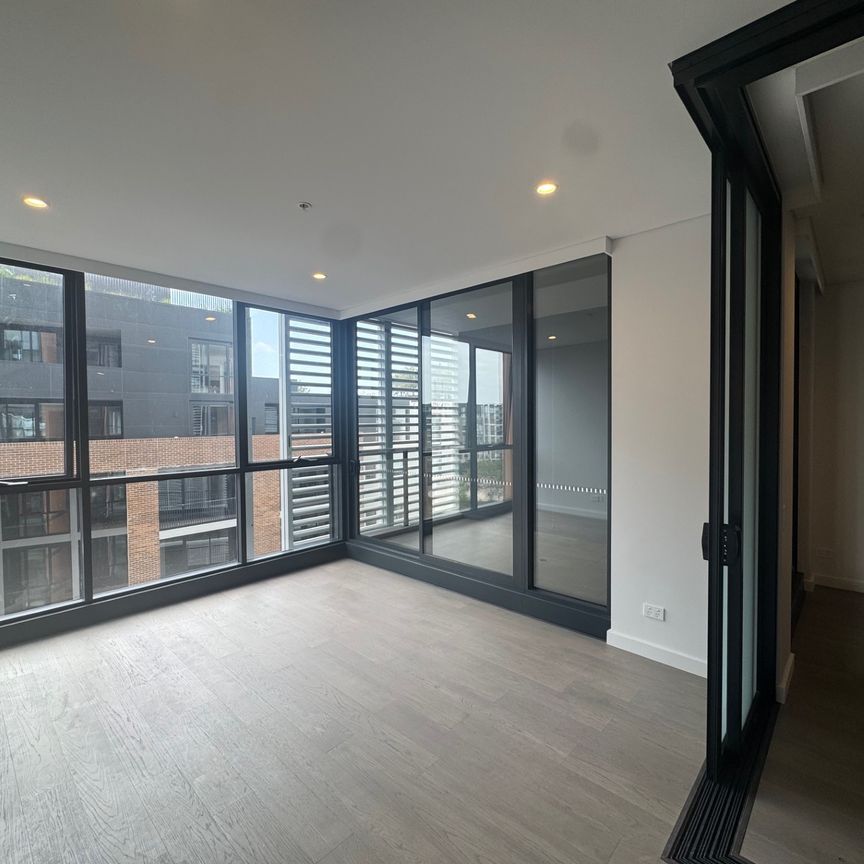 908/8 Hinchcliffe Place, Zetland NSW 2017 - Apartment For Rent | Domain - Photo 1