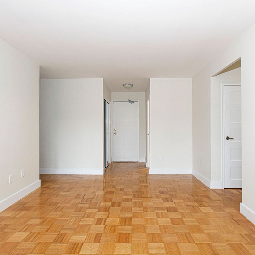 For Lease - 2 Grandstand Place Unit# 210, Toronto, Ontario - Photo 1