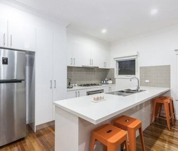 Elegance in Lalor! - Photo 5