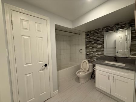 For Lease - 37 Stargell Crescent, Markham, Ontario - Photo 2