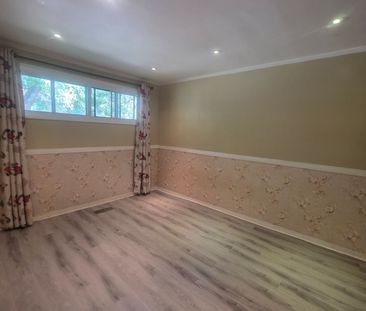 For Lease - 211 Beechy Drive Unit# Main, Richmond Hill, Ontario - Photo 6