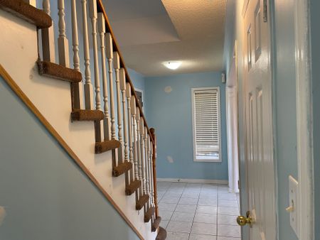 For Lease - 51 Morningmist Street, Brampton, Ontario - Photo 5