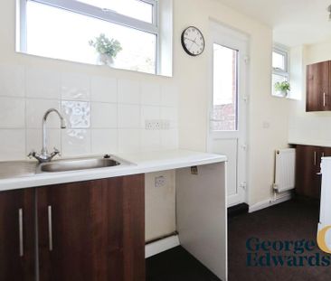 1 bedroom terraced house to rent - Photo 2