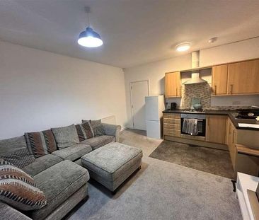 Salisbury Road, New Brighton, CH45 - Photo 4