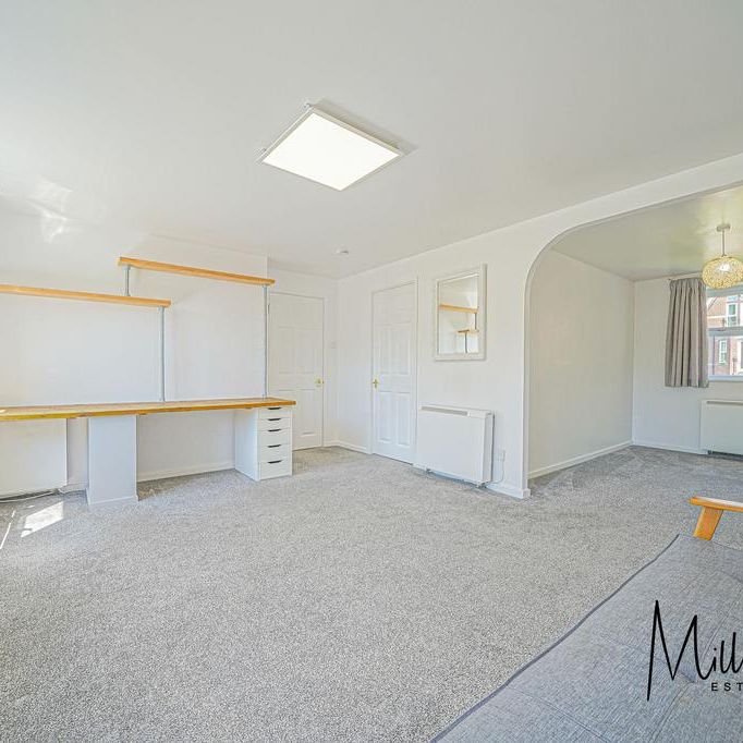 2 bedroom apartment to rent - Photo 1