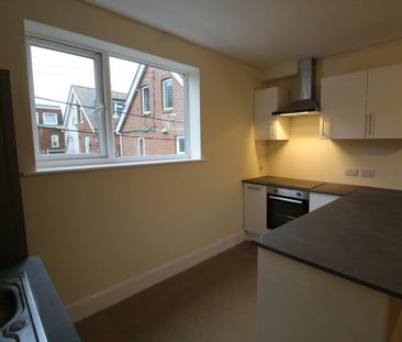 Flat to rent on - Photo 4