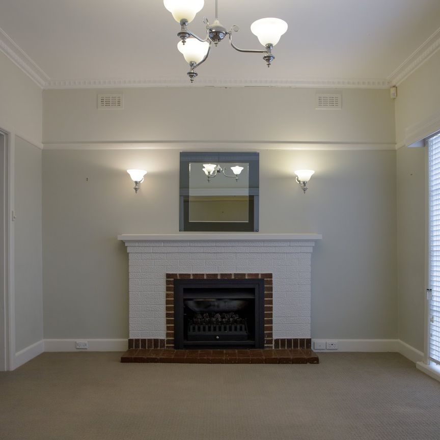 Beautiful Home In Great Location - Photo 1