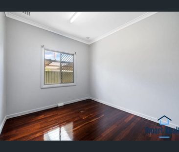 Cute 3 x 1 character home with large backyard in Langford - Photo 1