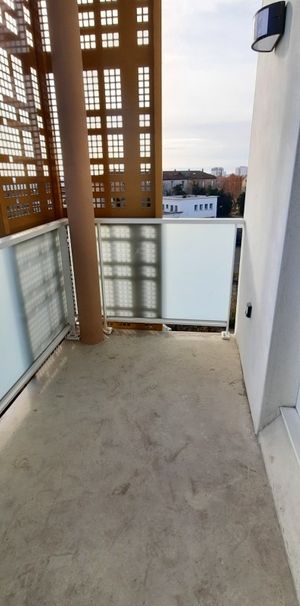 Location Appartement 1 pièce 18m² NIMES 30000 - Photo 1