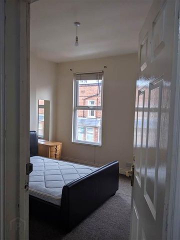 1 Canterbury Street, Belfast, BT7 1LB - Photo 4