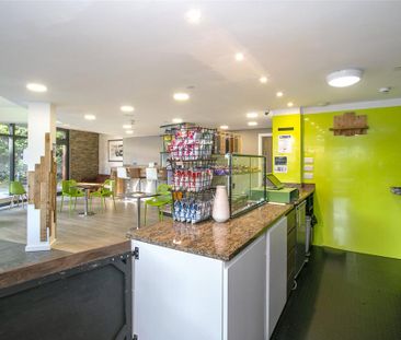 Studio to rent - Photo 2