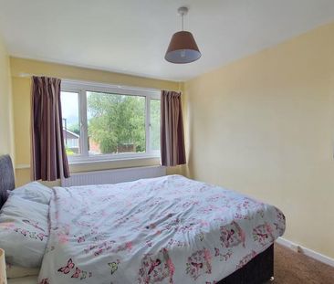 3 bedroom house to rent Plover Close, Southampton, SO16 - Photo 1