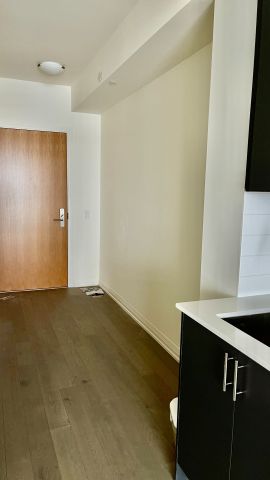 For Lease - 8960 Jane St Street Unit# 923, Vaughan, Ontario - Photo 5