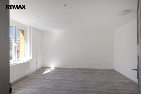Pronájem bytu 2+kk v osobním vlastnictví 49 m², Litvínov - Photo 3