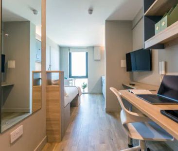 1 Bedroom, 1 Bathroom - Photo 3