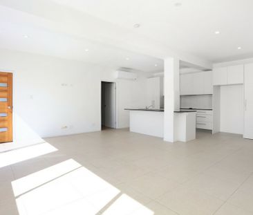 Modern Rural Living with Electricity Included - Photo 2