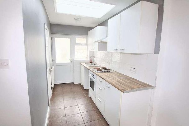 Harris Street, Widnes, WA8 - Photo 1