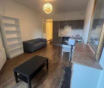 Location Appartement 2 pièces 40m² LYON 7ème - Photo 3