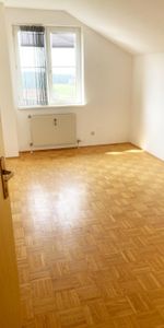 Ideal für Familien! großzügige 4-Zimmer Wohnung - Photo 4