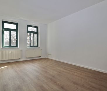 Altendorf • 2-Raum Wohnung • Einbauküche • Stellplatz • Chemnitz • ... - Foto 1