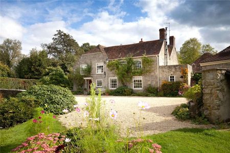 A charming mill house on the River Nader. - Photo 2