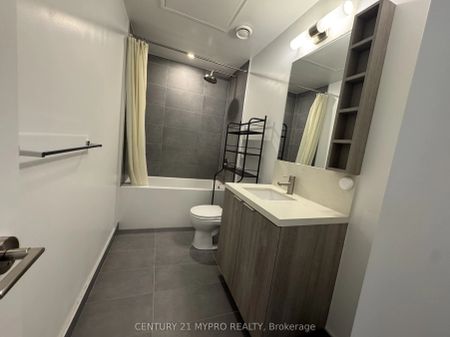 2020 Bathurst Street #635 - Photo 5