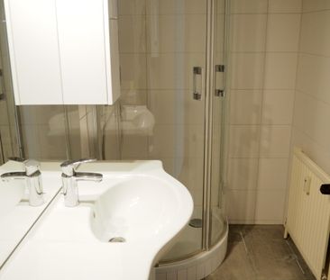 Elegante Loft-Wohnung mit Stuckdecken & Intarsientüren - Photo 2