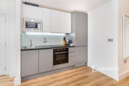 1 bedroom apartment to rent Wood Street, East Grinstead, West Sussex, RH19 - Photo 3