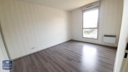 Location Appartement 2 pièces 50m² AUBENAS 07200 - Photo 3