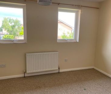 2 bedroom semi-detached house to rent - Photo 1