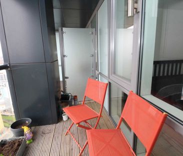 1 bed Flat for rent - Photo 2