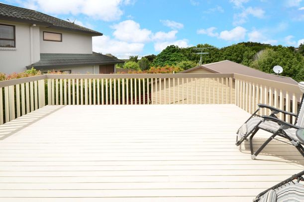 SPACIOUS AND LIGHT HOME - WEST HARBOUR - Photo 1